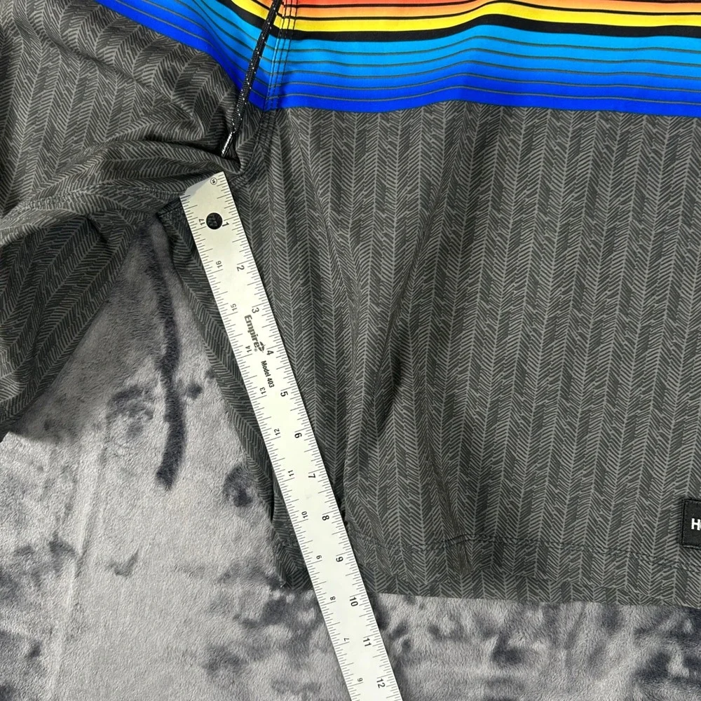 Hurley‎ Phantom Board Shorts Mens 38 Black Rainbow Stripe Chevron Swim Trunks